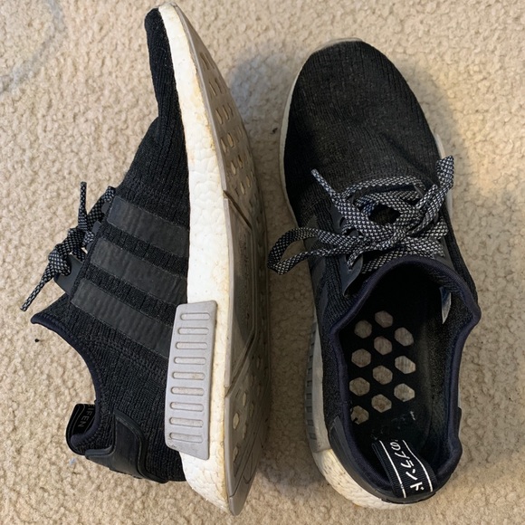Champs Sports x NMD_R1 ‘Black Grey’ Adidas Size 11 - Picture 2 of 4